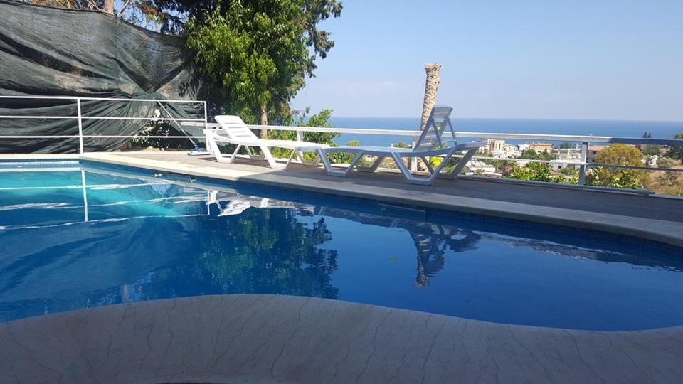 Luna Motel Naqoura Exterior foto